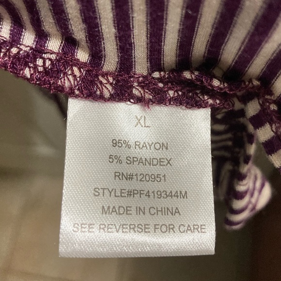 PINK ROSE long sleeve, shirt, size extra large - Picture 5 of 5